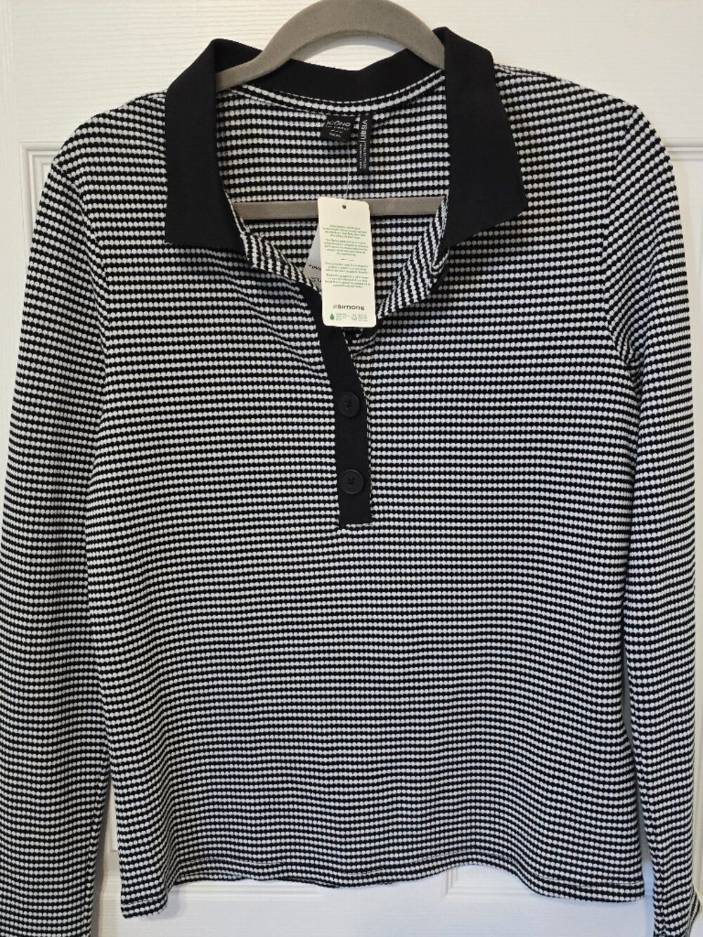 Icon Black & White Long Sleeve Polo – NWT – Size XL